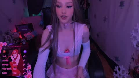   online show from 02-25-25, 01:52