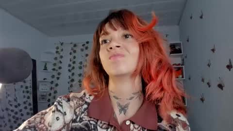 azumi saan online show from 10-13-25, 01:49