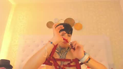 Snapshot of b3k_afrodict chatting on 10-04-25, 07:56 Anny online show from 10-04-25, 07:56