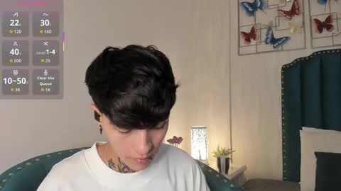 Snapshot of b3k_afrodict chatting on 11-29-25, 04:04 Anny online show from 11-29-25, 04:04