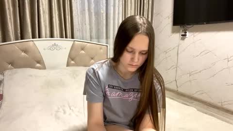 Anny Simpson online show from 11-07-25, 11:54