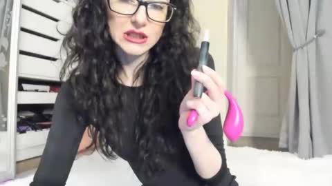 babby_jewel online show from 10-30-25, 11:11