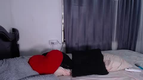 babby_swet online show from 11-04-25, 05:01