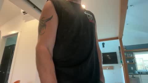 Snapshot of babeheater chatting on 01-15-26, 11:19 babeheater online show from 01-15-26, 11:19