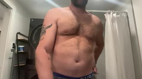 Snapshot of babeheater chatting on 02-10-26, 04:27 babeheater online show from 02-10-26, 04:27