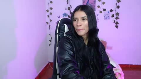 babenik_777 online show from 10-29-25, 08:38