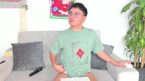 Anngel online show from 11-20-25, 02:17