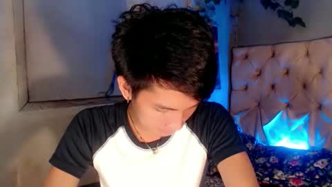 Snapshot of baby_aries69 chatting on 02-10-26, 05:17 your Baby Aries69 online show from 02-10-26, 05:17