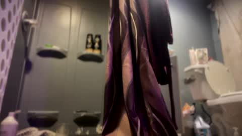 Snapshot of baby_buddha chatting on 12-06-24, 06:04 baby buddha online show from 12-06-24, 06:04