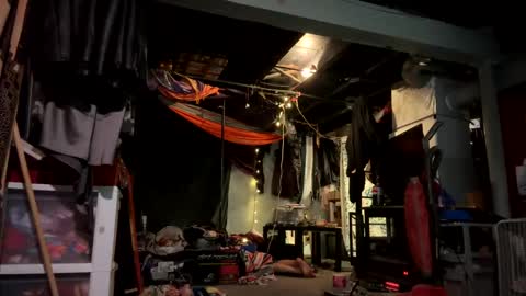 Snapshot of baby_buddha chatting on 01-30-25, 09:57 baby buddha online show from 01-30-25, 09:57