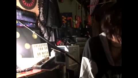 Snapshot of baby_buddha chatting on 02-02-25, 10:02 baby buddha online show from 02-02-25, 10:02