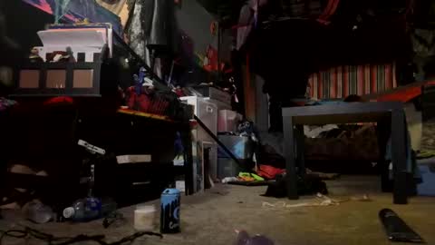 Snapshot of baby_buddha chatting on 02-04-25, 04:48 baby buddha online show from 02-04-25, 04:48