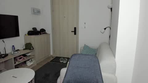 Snapshot of baby_for_daddy18 chatting on 02-09-25, 12:19 Call me baby real name Eva online show from 02-09-25, 12:19