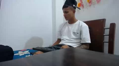 Snapshot of baby_hot_79 chatting on 10-31-25, 03:13 baby_hot_79 online show from 10-31-25, 03:13