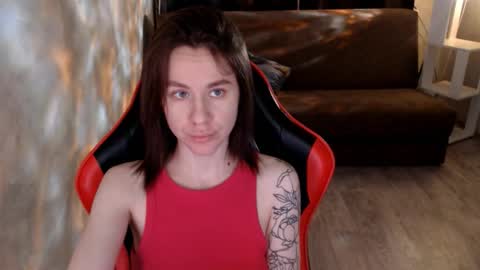 baby_kitte online show from 12-15-25, 03:55