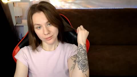 baby_kitte online show from 01-12-26, 03:01