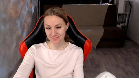 baby_kitte online show from 02-10-26, 04:05