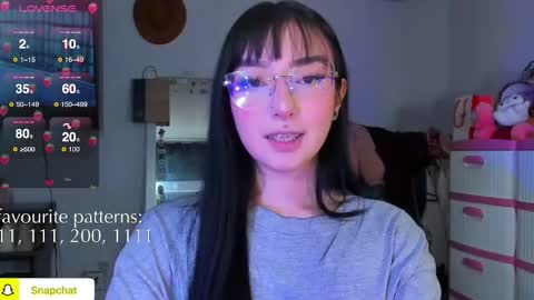 lily online show from 12-18-25, 09:37