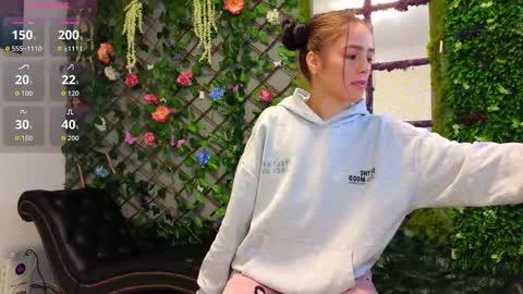 Baby Nico online show from 10-05-25, 04:27