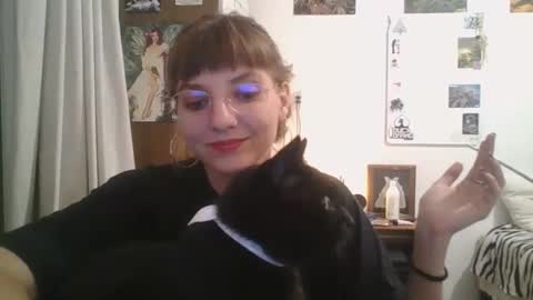 Snapshot of babydemon6 chatting on 12-05-24, 02:31 babydemon6 online show from 12-05-24, 02:31