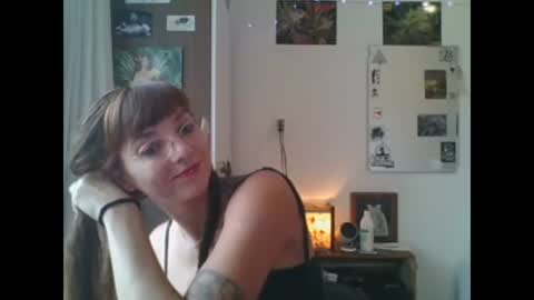 Snapshot of babydemon6 chatting on 12-22-24, 06:48 babydemon6 online show from 12-22-24, 06:48