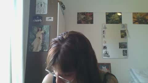 Snapshot of babydemon6 chatting on 01-02-25, 06:45 babydemon6 online show from 01-02-25, 06:45