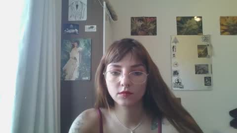 Snapshot of babydemon6 chatting on 01-15-25, 06:40 babydemon6 online show from 01-15-25, 06:40