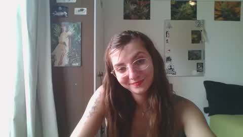 Snapshot of babydemon6 chatting on 01-27-25, 07:03 babydemon6 online show from 01-27-25, 07:03