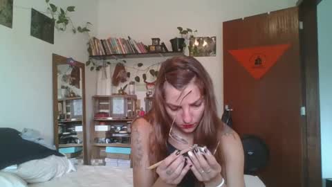 Snapshot of babydemon6 chatting on 02-06-25, 12:48 babydemon6 online show from 02-06-25, 12:48