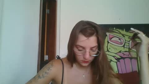 Snapshot of babydemon6 chatting on 02-10-25, 01:01 babydemon6 online show from 02-10-25, 01:01