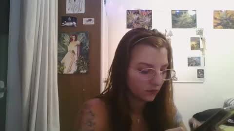 Snapshot of babydemon6 chatting on 02-20-25, 10:48 babydemon6 online show from 02-20-25, 10:48