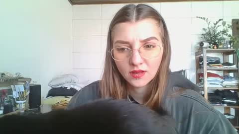 Snapshot of babydemon6 chatting on 09-24-25, 01:58 babydemon6 online show from 09-24-25, 01:58