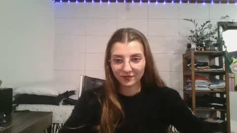 Snapshot of babydemon6 chatting on 09-27-25, 10:48 babydemon6 online show from 09-27-25, 10:48