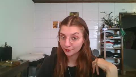 Snapshot of babydemon6 chatting on 10-09-25, 07:01 babydemon6 online show from 10-09-25, 07:01