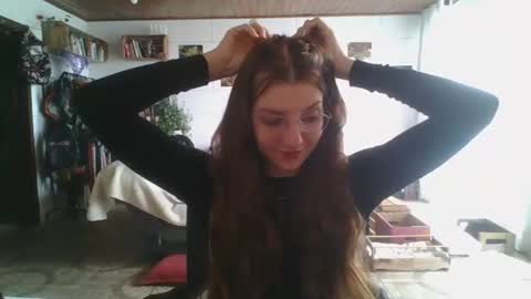 Snapshot of babydemon6 chatting on 10-27-25, 12:31 babydemon6 online show from 10-27-25, 12:31