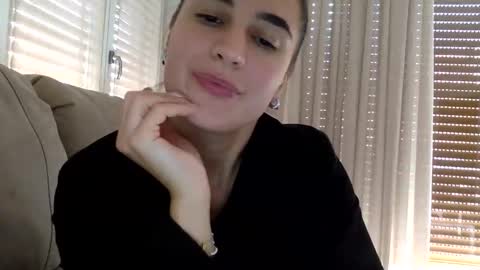 Snapshot of babyelodie12 chatting on 09-30-25, 11:26 BabyElodie12 online show from 09-30-25, 11:26