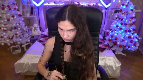 Sasha online show from 12-26-24, 02:33