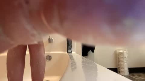 babyjeanscreams online show from 11-29-25, 03:31