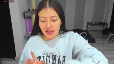 Loren online show from 01-13-26, 12:27