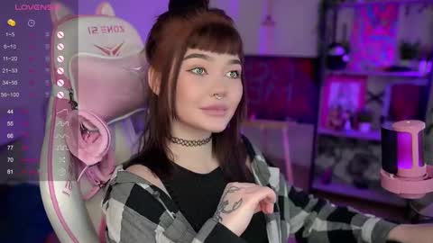 Nika online show from 12-14-24, 02:12