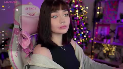 Nika online show from 12-28-24, 10:55