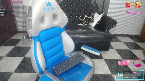 Xime Lions online show from 12-20-25, 02:18