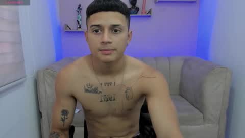 Snapshot of bad_boy__777 chatting on 09-08-25, 06:40 bad_boy__777 online show from 09-08-25, 06:40