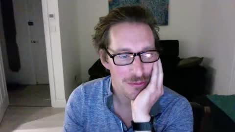 Snapshot of bad_dad43 chatting on 10-17-25, 01:31 Bad dad43 online show from 10-17-25, 01:31