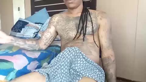 Snapshot of bad_dawgg chatting on 01-28-25, 06:16 rastafaria online show from 01-28-25, 06:16