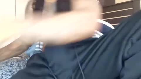 Snapshot of bad_dawgg chatting on 02-12-25, 05:58 rastafaria online show from 02-12-25, 05:58