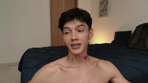 Snapshot of badboy_one chatting on 11-03-25, 08:32 jhojan online show from 11-03-25, 08:32