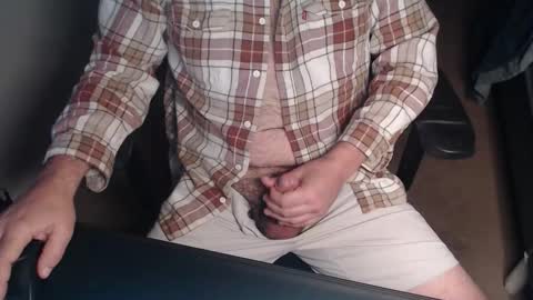 Snapshot of baddaddy77 chatting on 12-02-25, 11:37 baddaddy77 online show from 12-02-25, 11:37