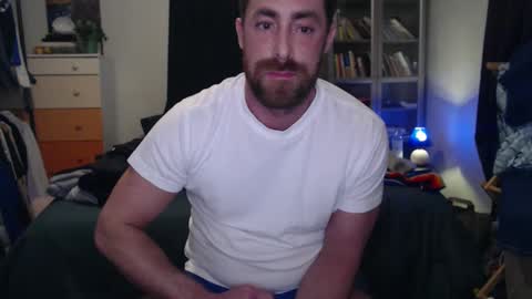 Rey online show from 02-24-25, 04:27