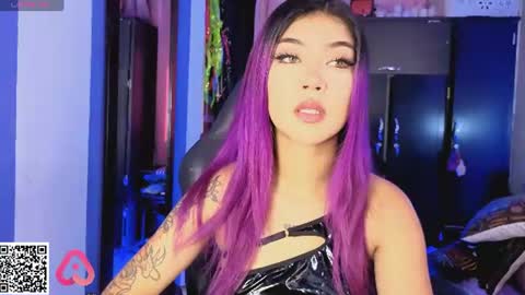 Snapshot of badkatyuska chatting on 06-28-26, 02:56 Please help me to reach 100 thumbs up online show from 06-28-26, 02:56
